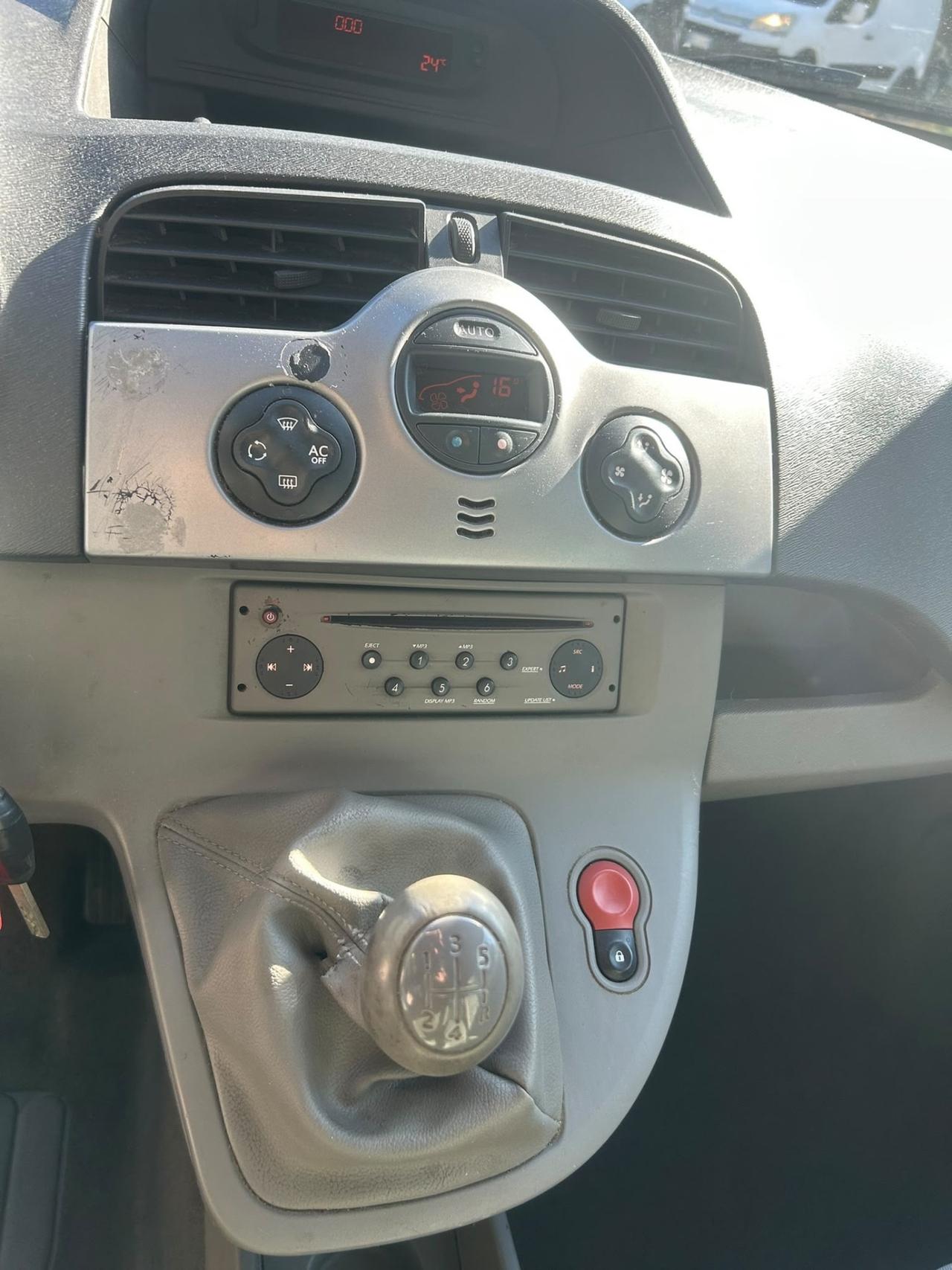 Renault Kangoo 1.6 cc Benzina/GPL 80.000 km GPL 2032