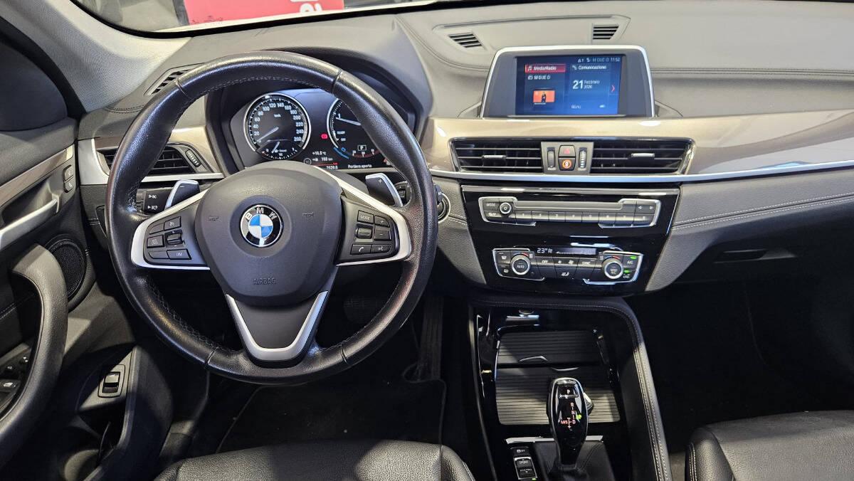BMW X1 Sdrive18d xLine auto