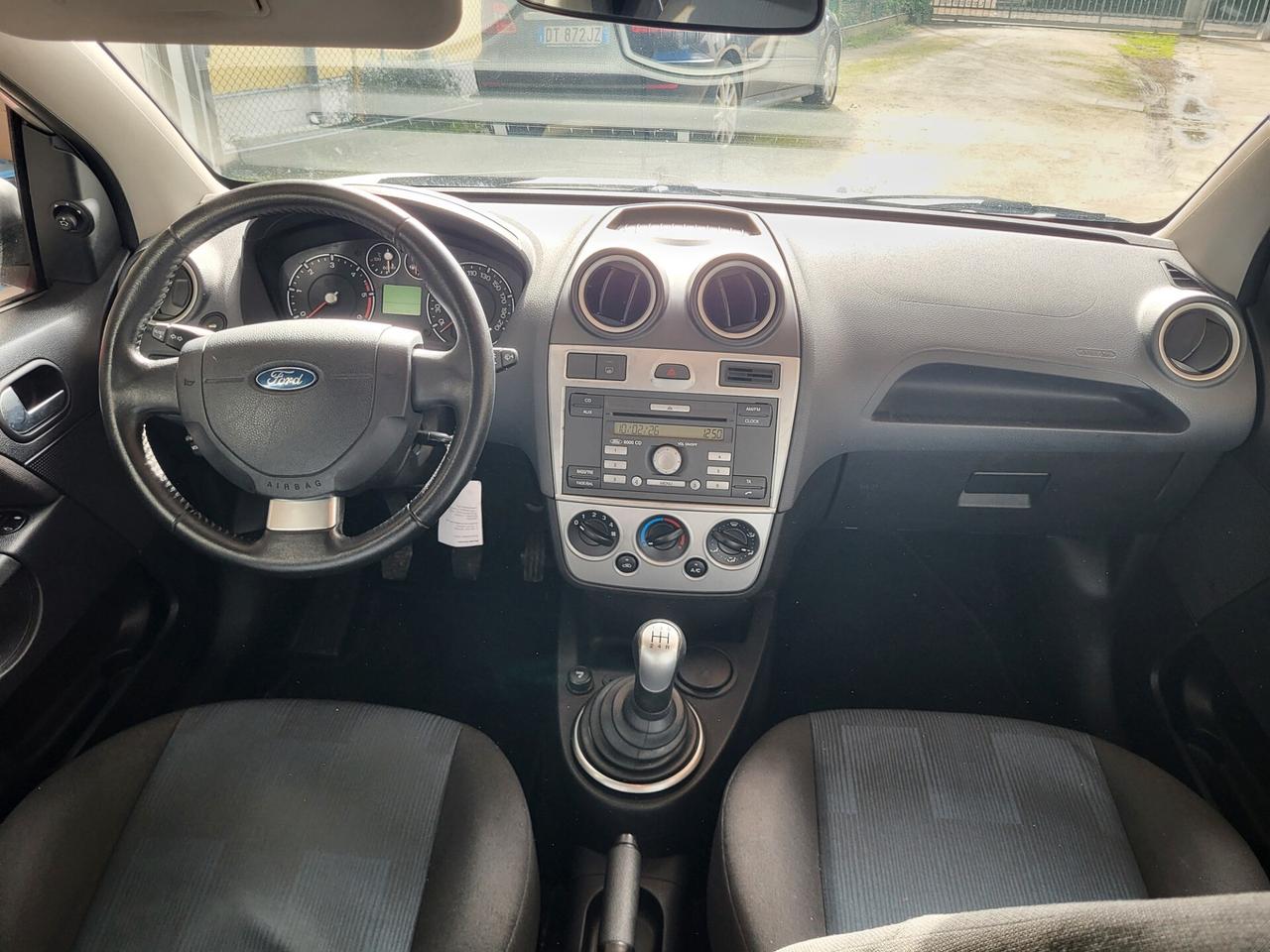 Ford Fiesta 1.4 TDCi 5p. Ghia