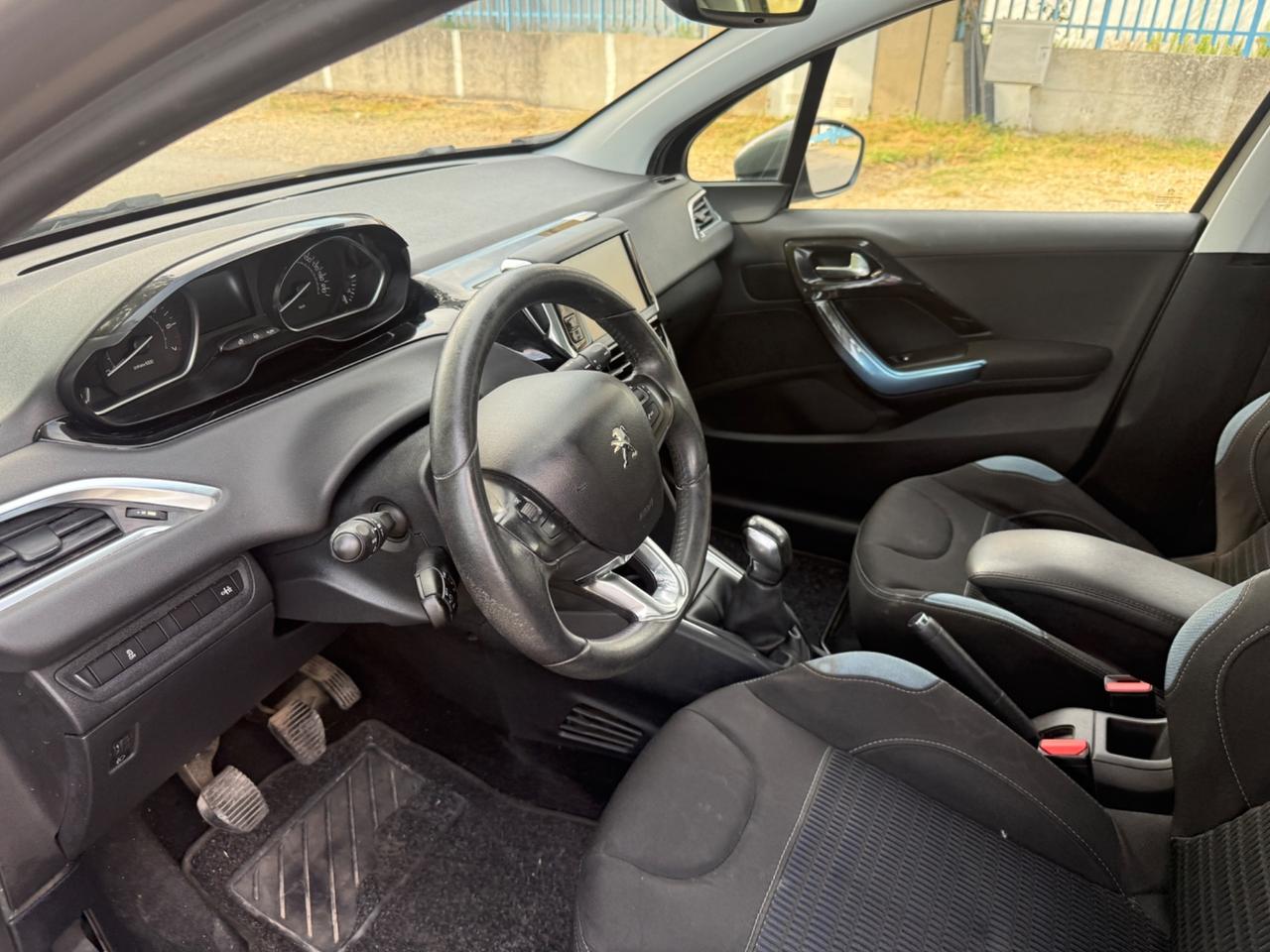 Peugeot 208 1.2 VTi 82 CV 5 porte Allure