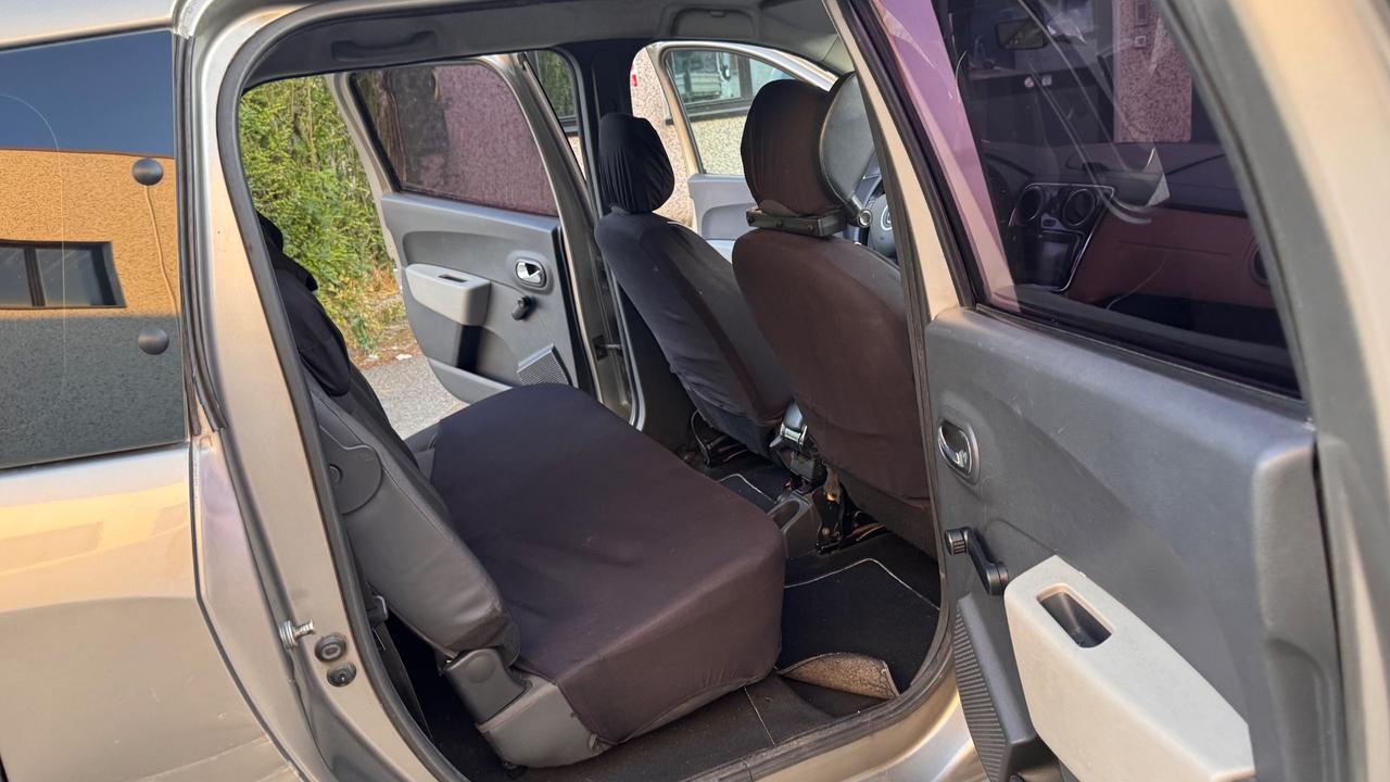Dacia Lodgy 1.5 dCi 8V 110CV 7 posti Lauréate