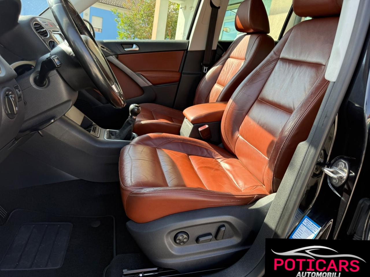 Volkswagen Tiguan 2.0 16V TDI DPF Track & Field (28°)