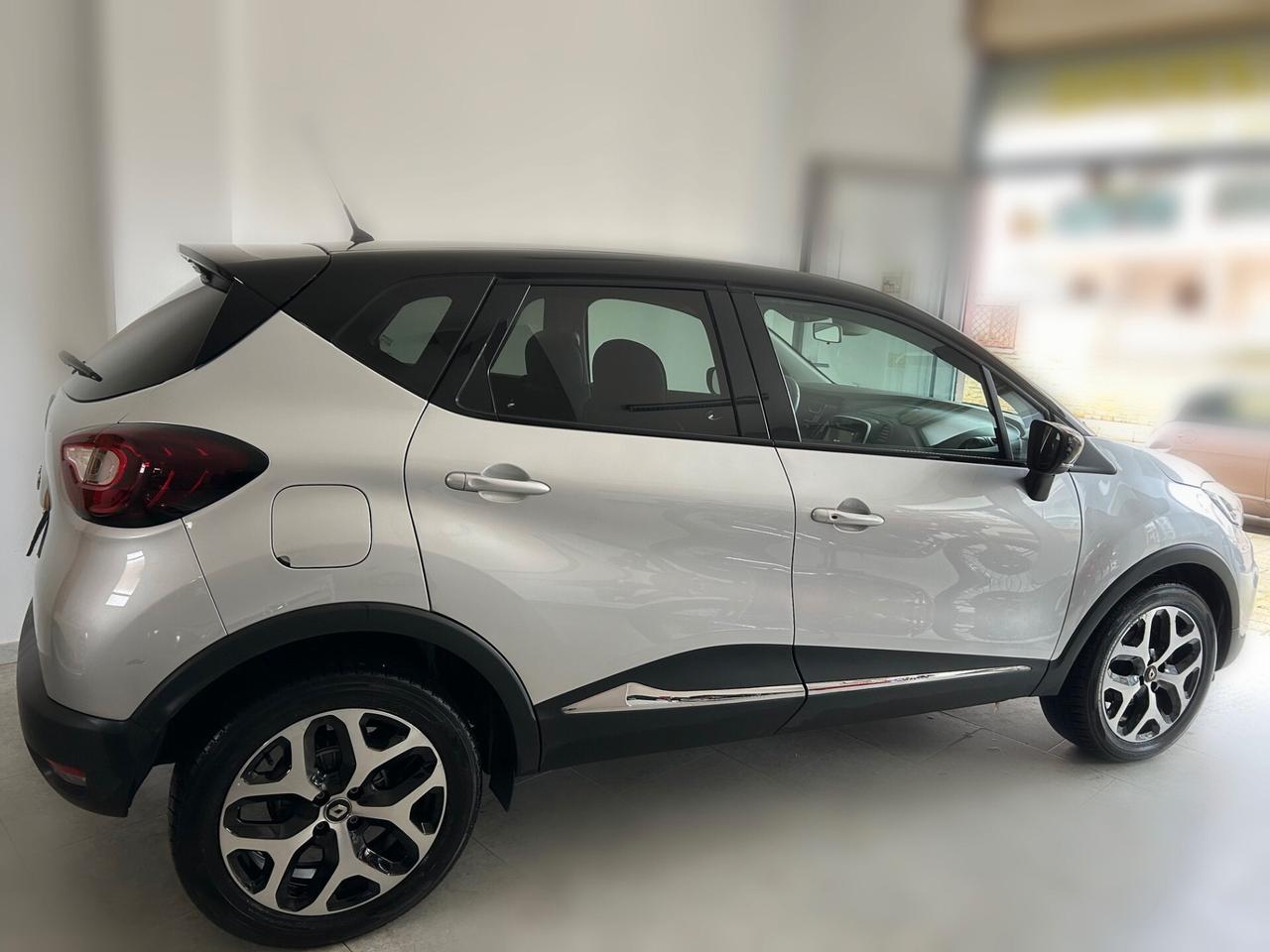 Renault Captur 1.5 dCi 90 CV Intens