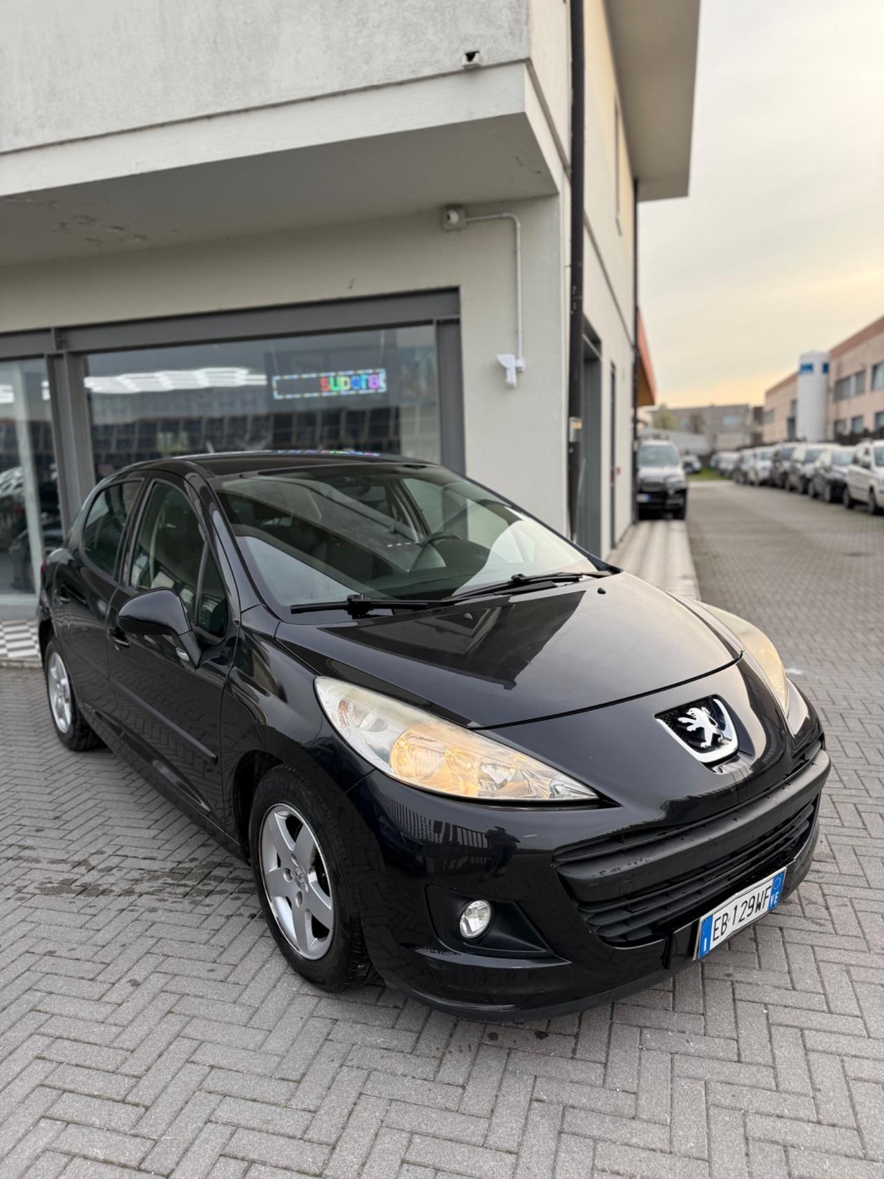 Peugeot 207 1.4 VTi 95CV 5p. XS