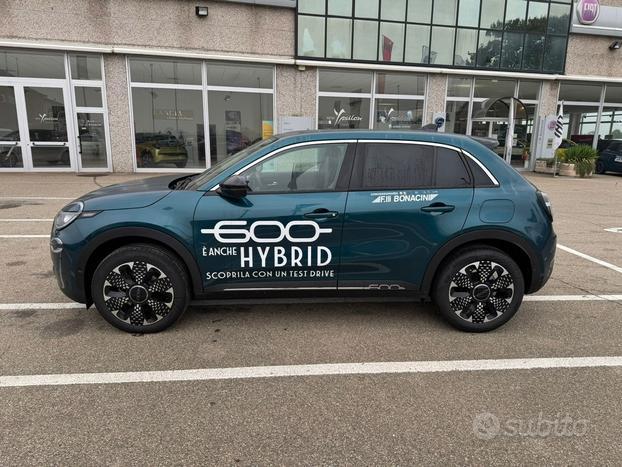 FIAT 600 La Prima Hybrid 100cv N70913