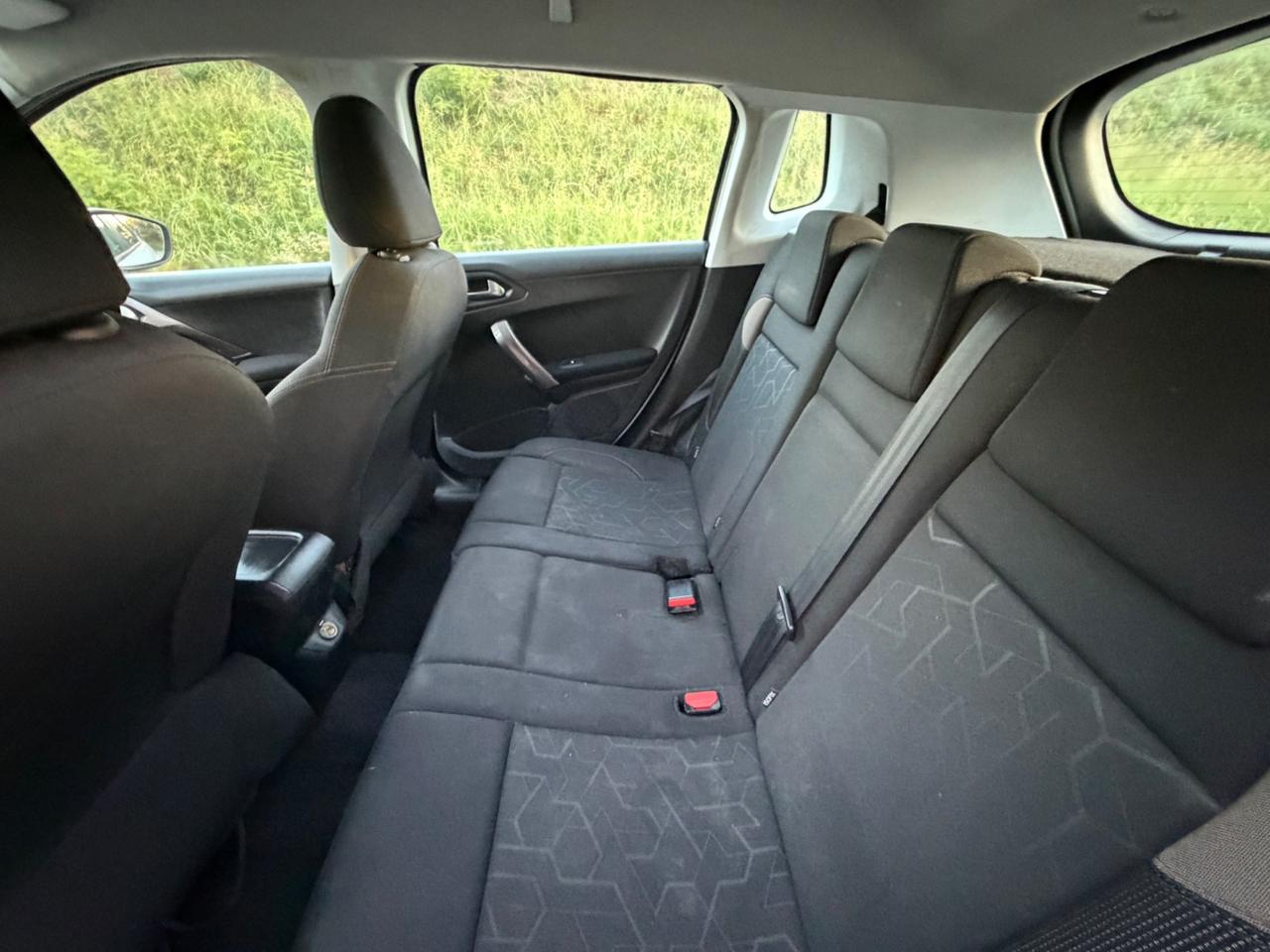 Peugeot 2008 1.4 HDi 68CV Access