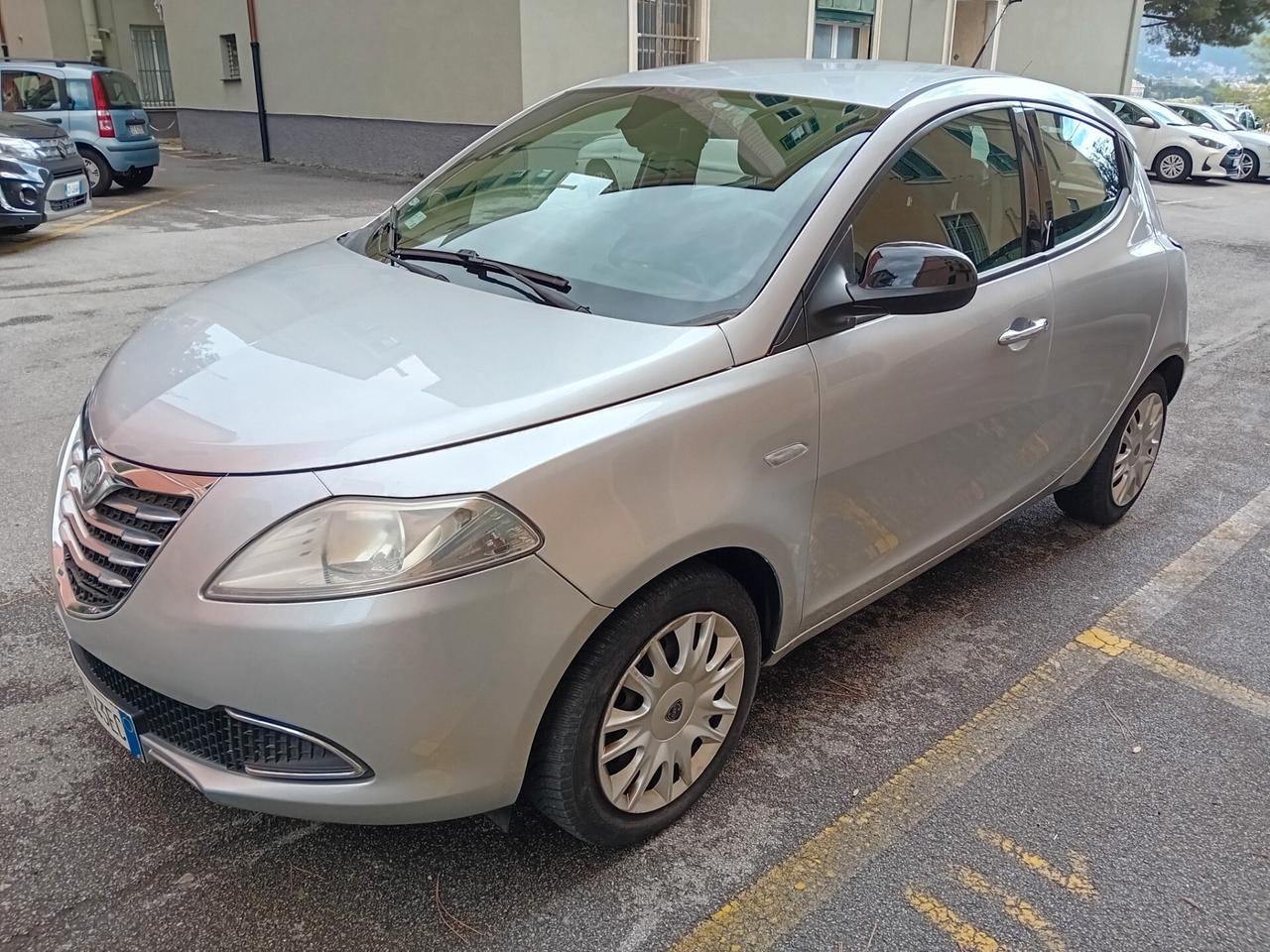 Lancia Ypsilon 1.2 69 CV 5 porte S&S