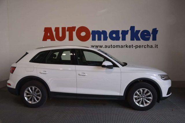 AUDI Q5 2.0 TDI quattro S tronic Business