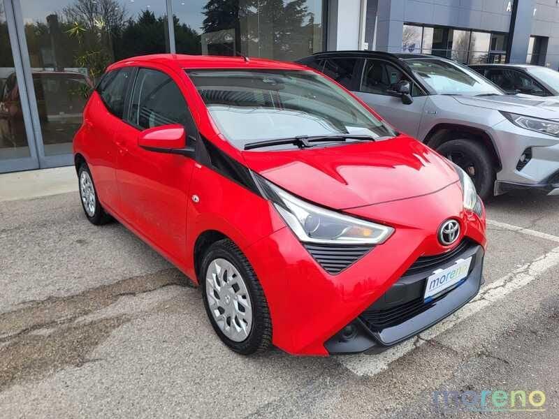 Toyota Aygo 1.0 72 CV x-play