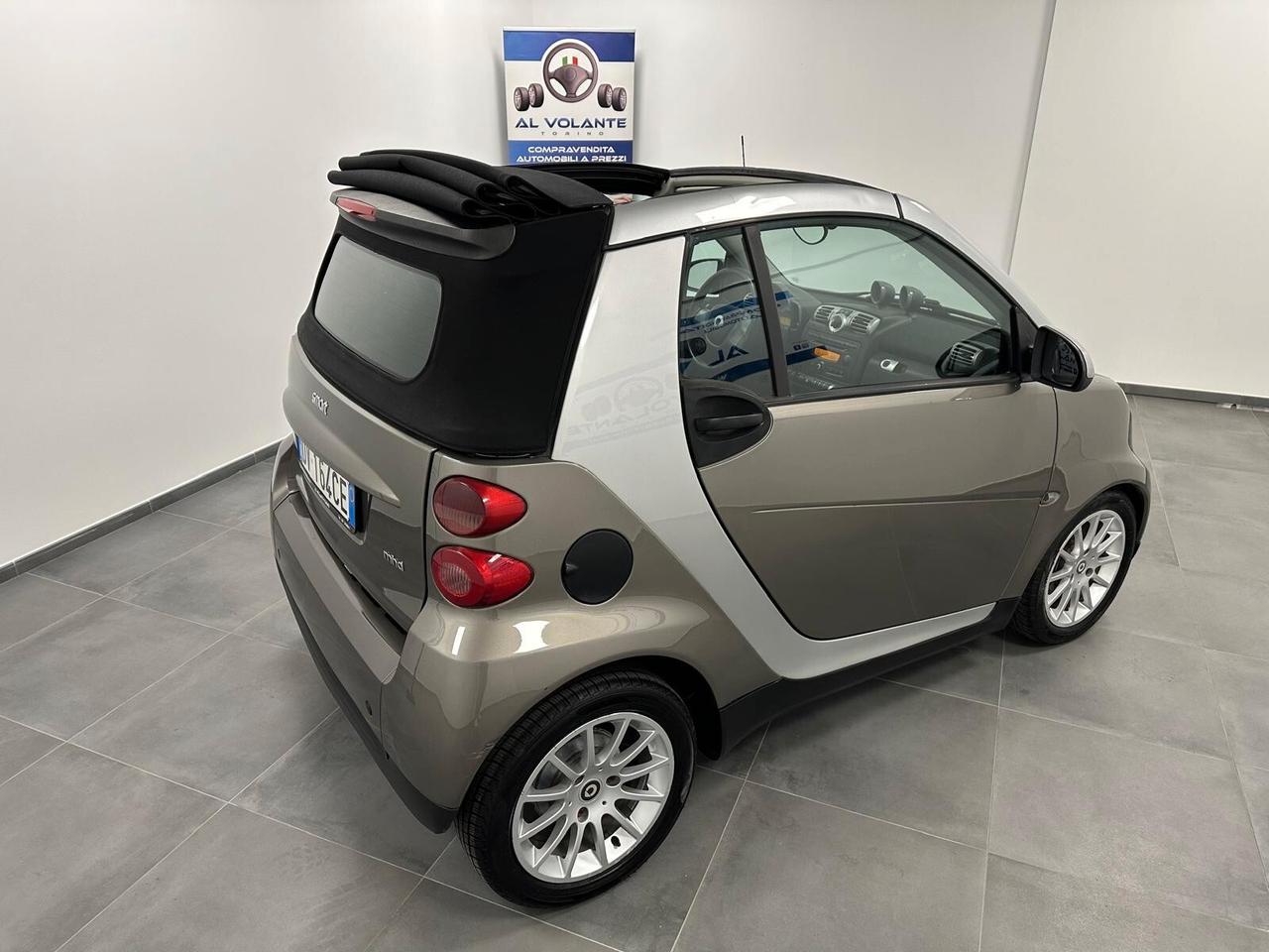 Smart ForTwo 1000 52 kW MHD cabrio pure - NeoPatentati