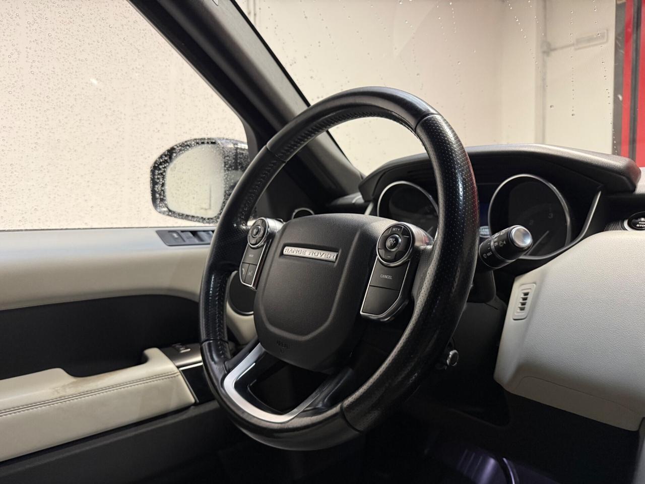 Land Rover Range Sport 3.0 TDV6 HSE