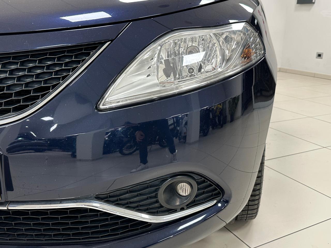 Lancia Ypsilon 1.3 MJT 16V 95 CV 5 porte S&S Gold - 2016