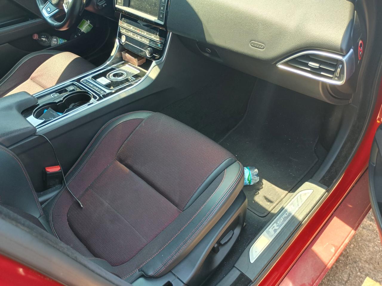 Jaguar XE 2.0 D Turbo aut. Prestige