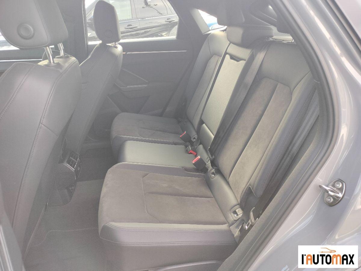 AUDI - Q3 Sportback RS 2.5 quattro s-tronic