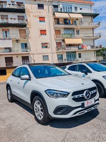 Mercedes-benz GLA 180 GLA 180 d Automatic Tetto apribile