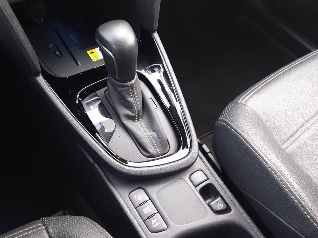 TOYOTA Yaris cross 1.5h premiere fwd 116cv e-cvt del 2022