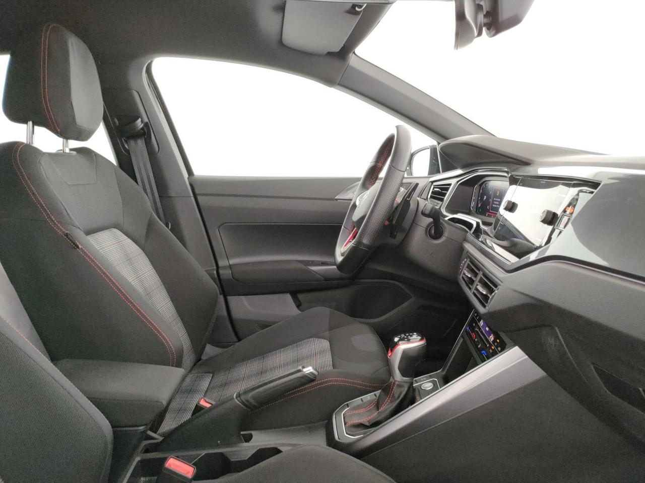 Volkswagen Polo 2.0 tsi gti dsg