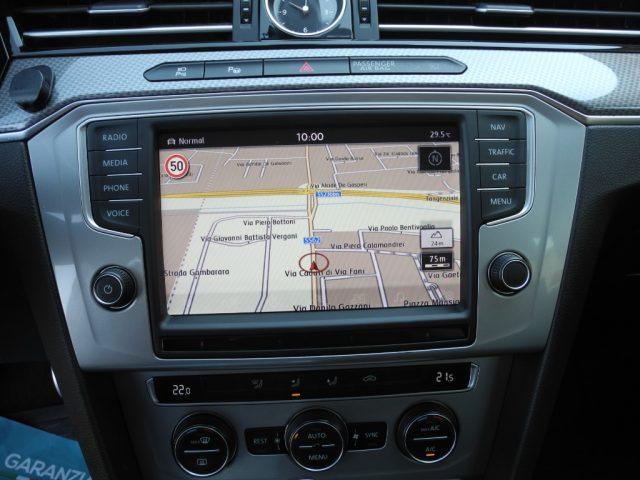 VOLKSWAGEN Passat Alltrack 2.0 TDI 190cv SW 4Motion DSG BMT - GANCIO TRAINO