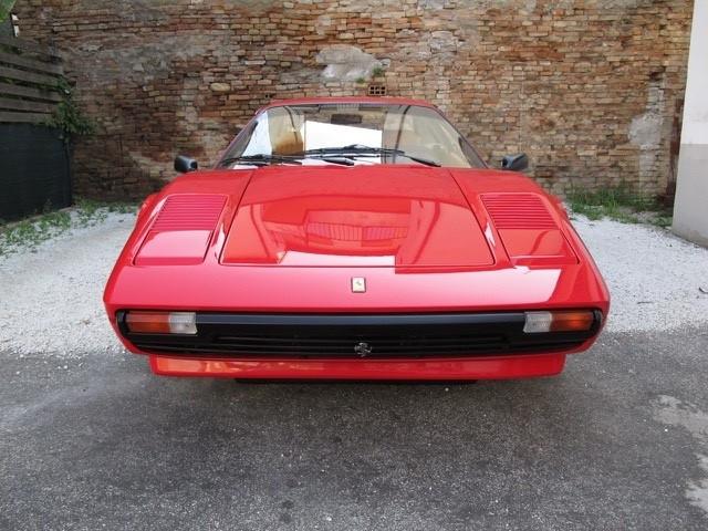 Ferrari 208 V8 CARBURATORI-AUTO RARISSIMA