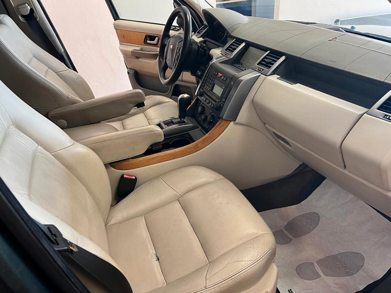 Land Rover Range Rover Sport Range Rover Sport 2.7 TDV6 HSE