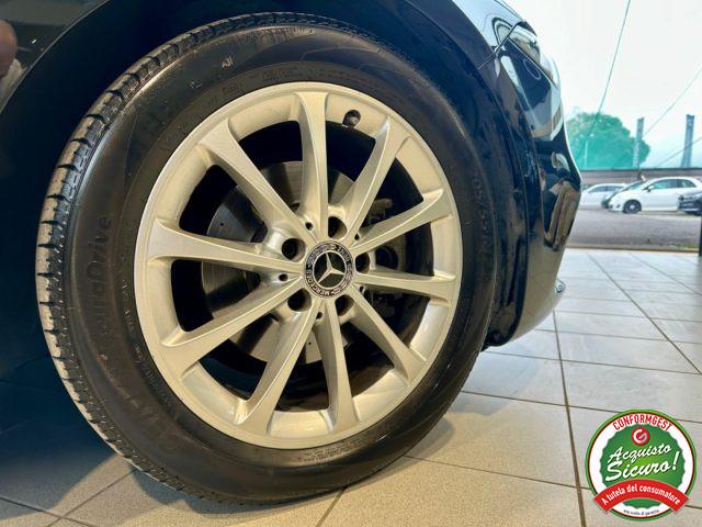 MERCEDES-BENZ A 180 d Automatic Sport *NEOPATENTATI*MBUX 10,25"*