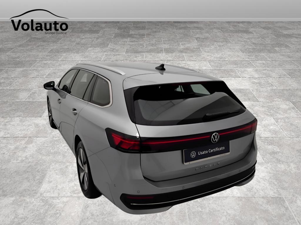 VOLKSWAGEN Passat IX 2024 - Passat 2.0 tdi scr Business 150cv dsg