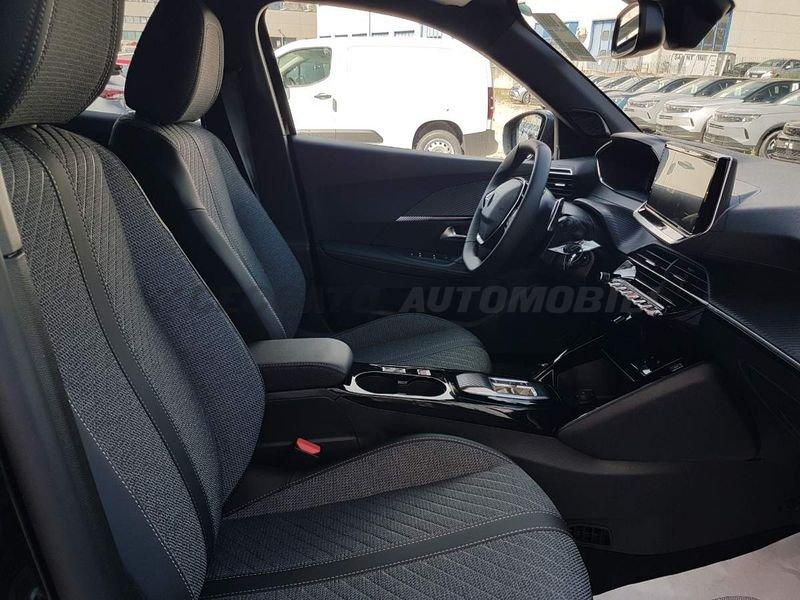 Peugeot 2008 2008 1.2 hybrid Allure 136cv e-dcs6