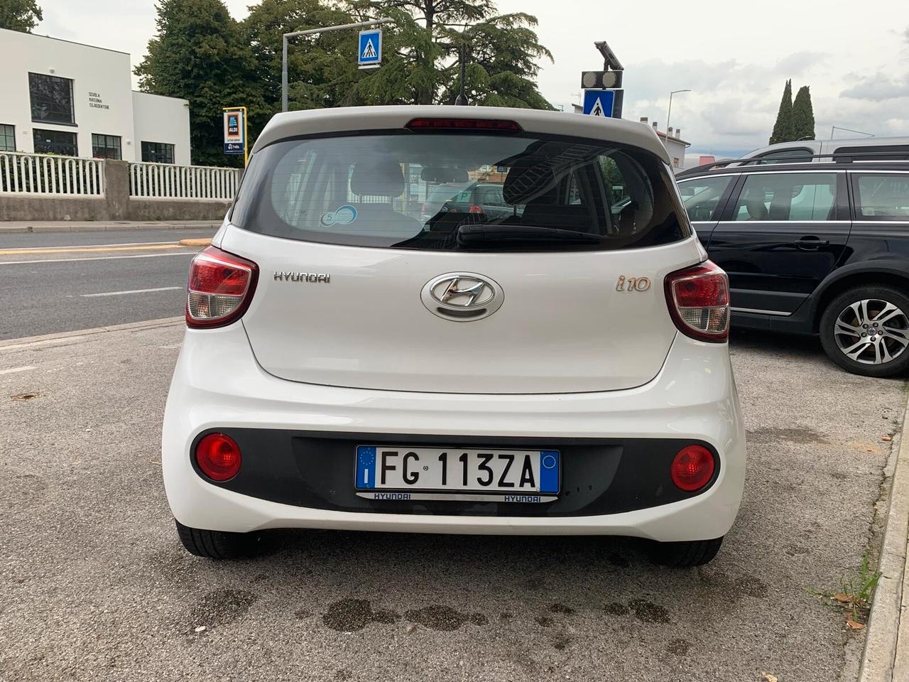 Hyundai i10 benz Neopat. Unicoprop.