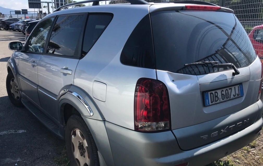 Ssangyong REXTON 2.7 XDi cat Premium 2 TOD