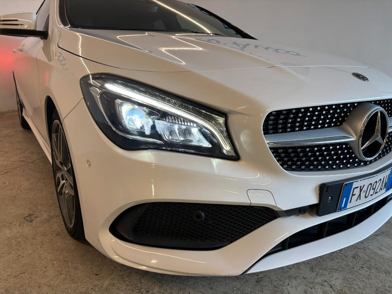 Mercedes-Benz CLA 200 d Shooting Brake Premium S.W.