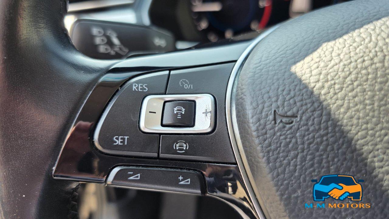 Volkswagen Passat Variant 2.0 tdi Business 150cv dsg 7m