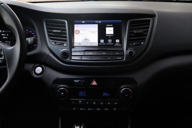 HYUNDAI Tucson 1.7 CRDi DCT Sound Edition Navi Camera LED 19"