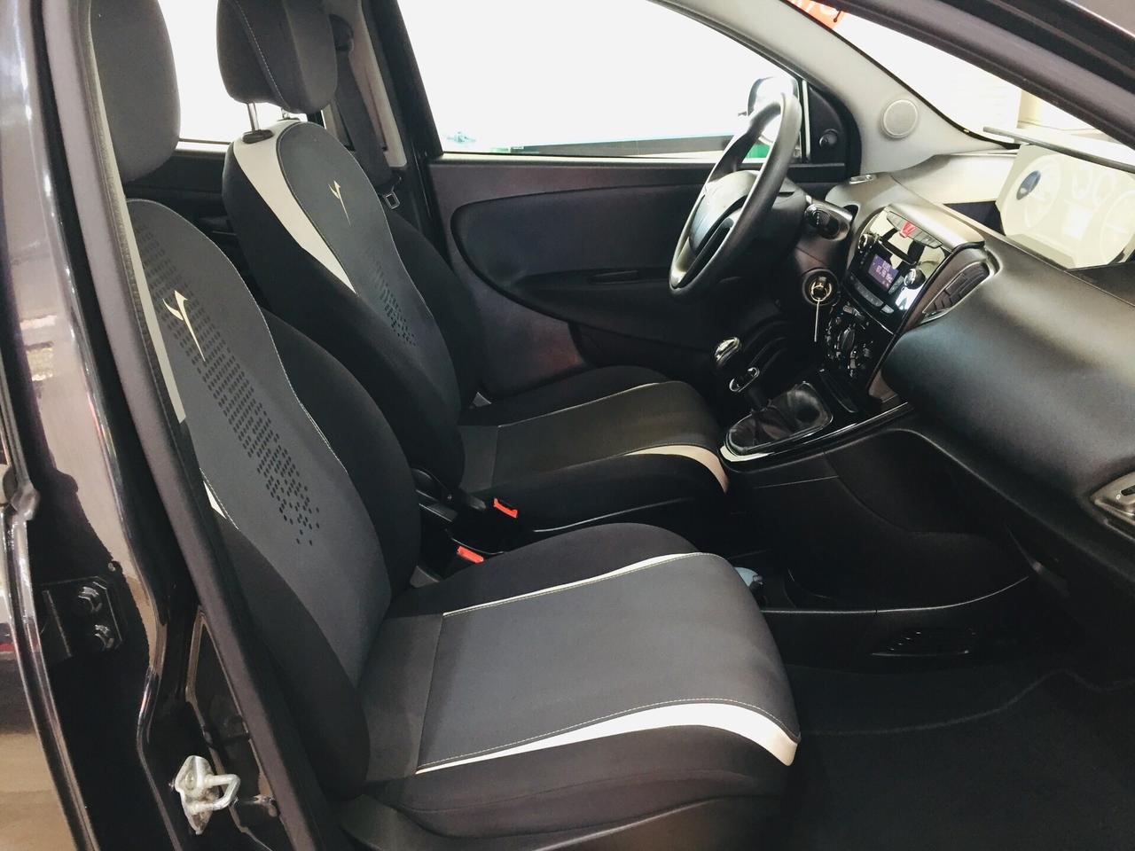 LANCIA Ypsilon 1.2 Elefantino 69cv 5p.