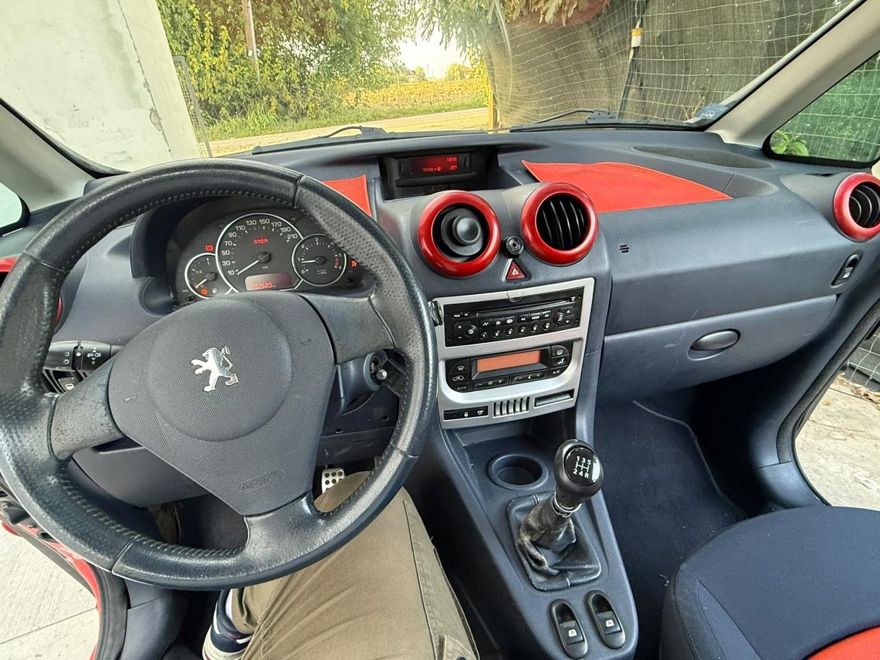 Peugeot 1007 1.4 HDi Freddy 50Kw 68 Cv