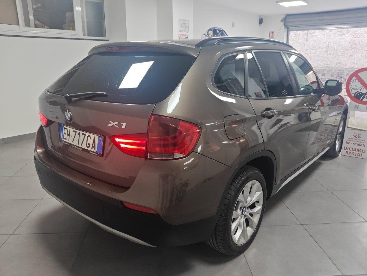 BMW X1 xdrive20d Attiva