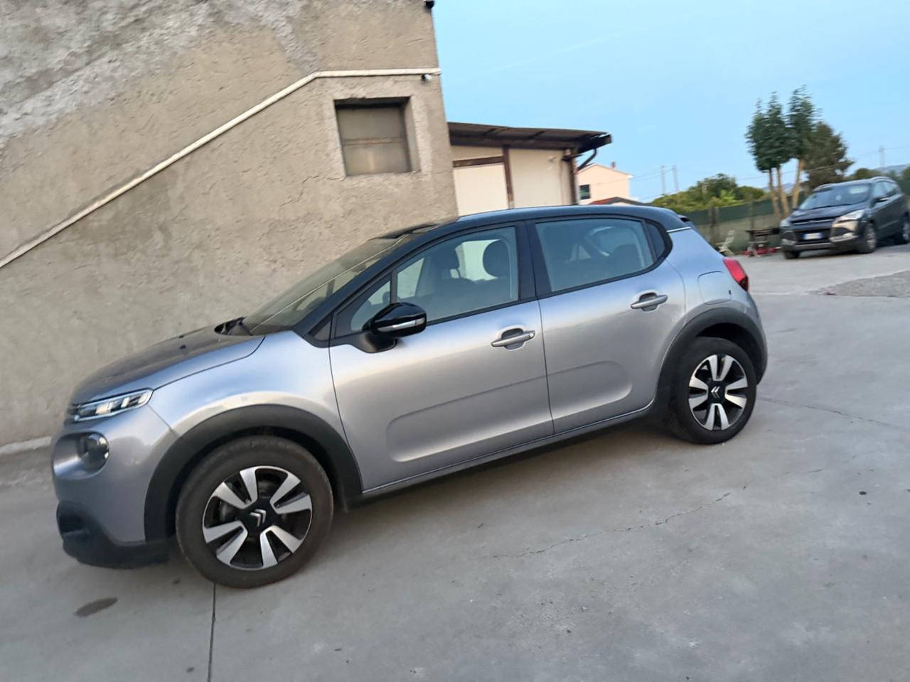 Citroen C3 PureTech 82 Shine