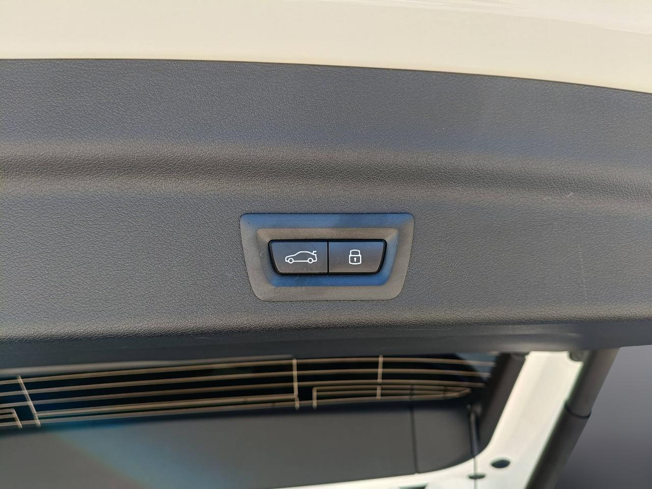 BMW X1 U11 - iX1 edrive 20 X-Line