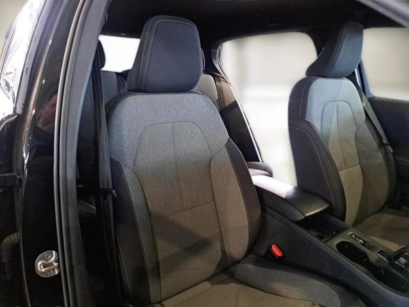 VOLVO XC40 T4 RECHARGE PLUG-IN AUTO CORE SUV