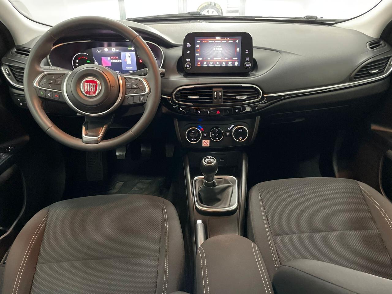 Fiat Tipo 1.6 Mjt S&S 5 porte Cross