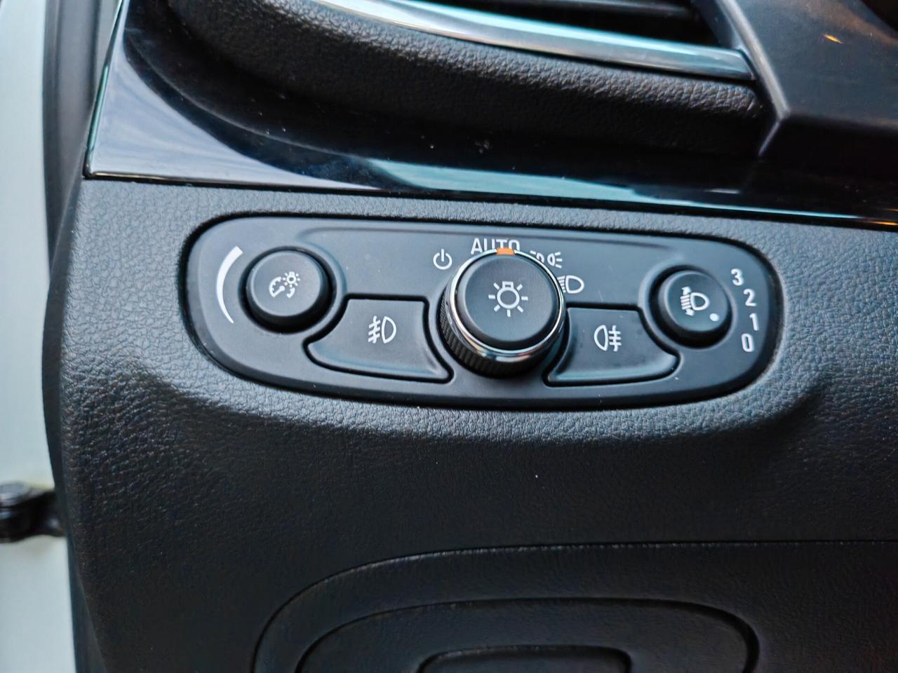 Opel Mokka X 1.6 diesel 03/2017 Cv136