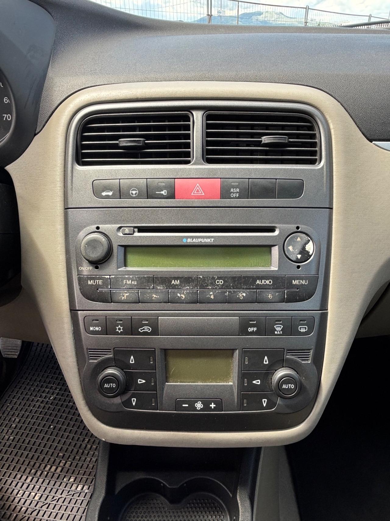Fiat Grande Punto 1.3 MJT 90 CV 5 porte Emotion