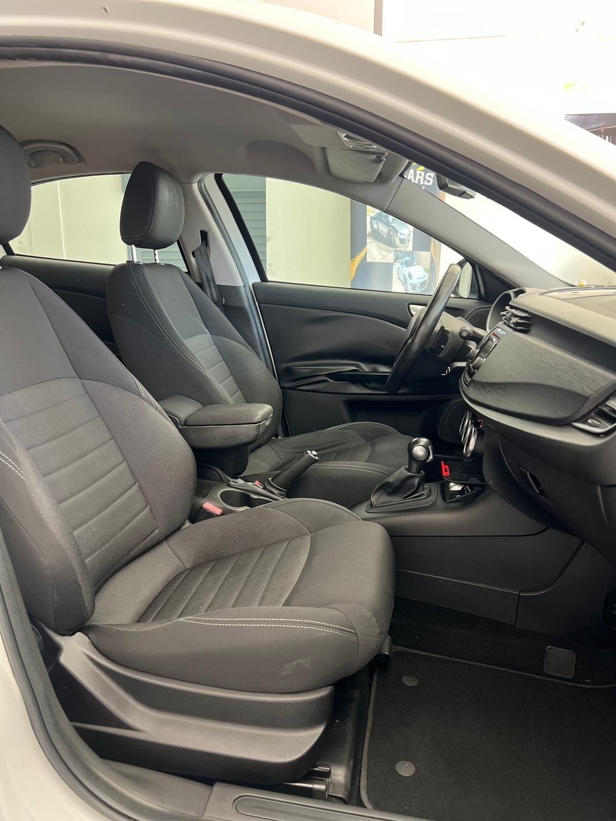 Alfa Romeo Giulietta 1.6 JTDm TCT 120 CV