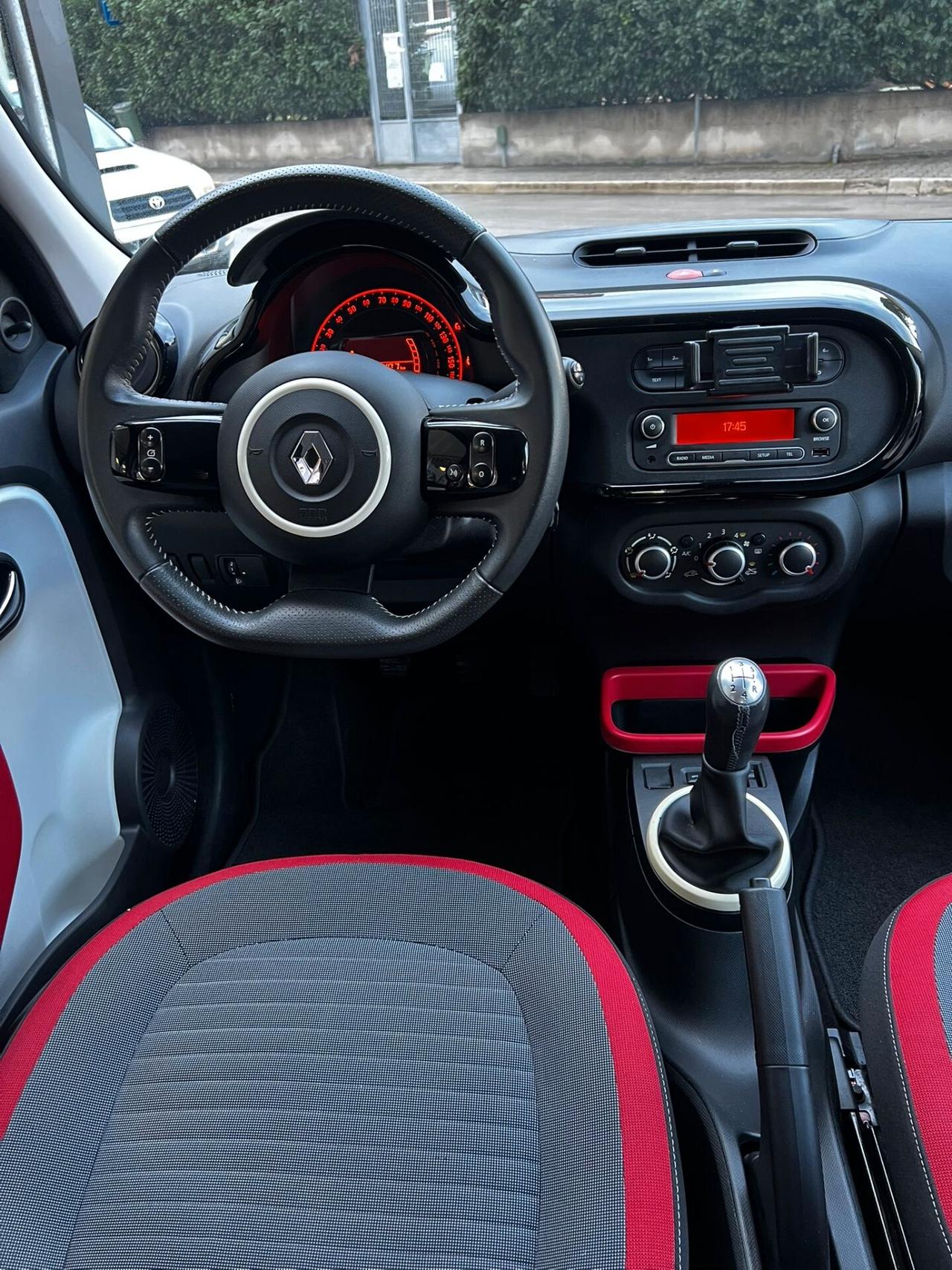 Renault Twingo SCe Lovely NEOPATENTATI
