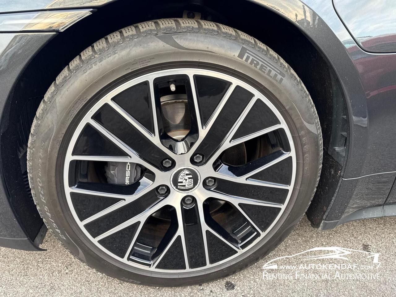 Porsche Taycan Taycan Performance Battery Plus