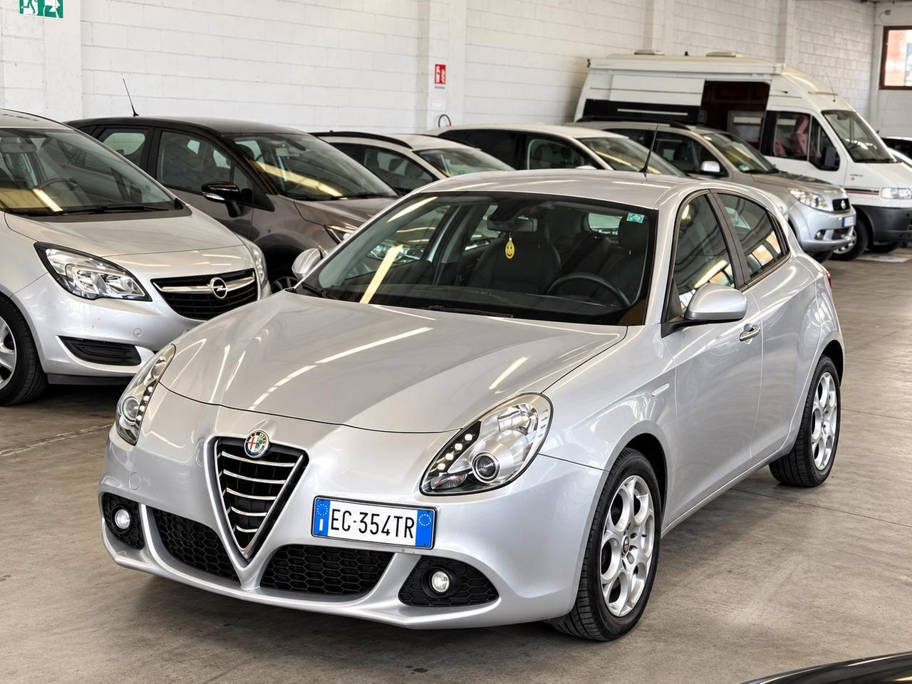 Alfa Romeo Giulietta 1.6 JTDm-2 105 CV Exclusive