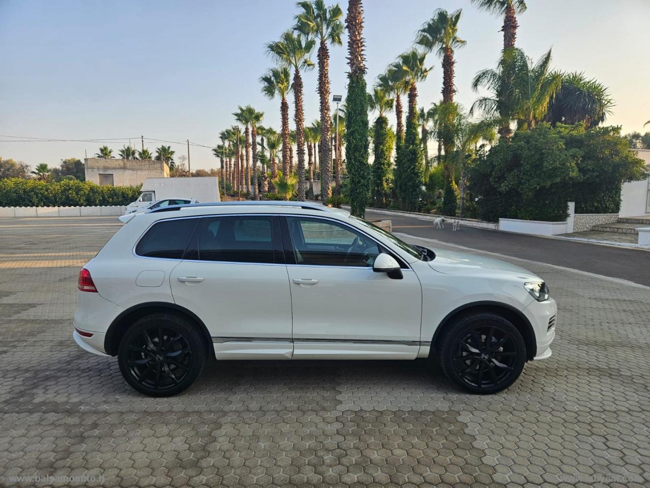 VOLKSWAGEN Touareg 3.0 TDI GANCIO DI TRAINO
