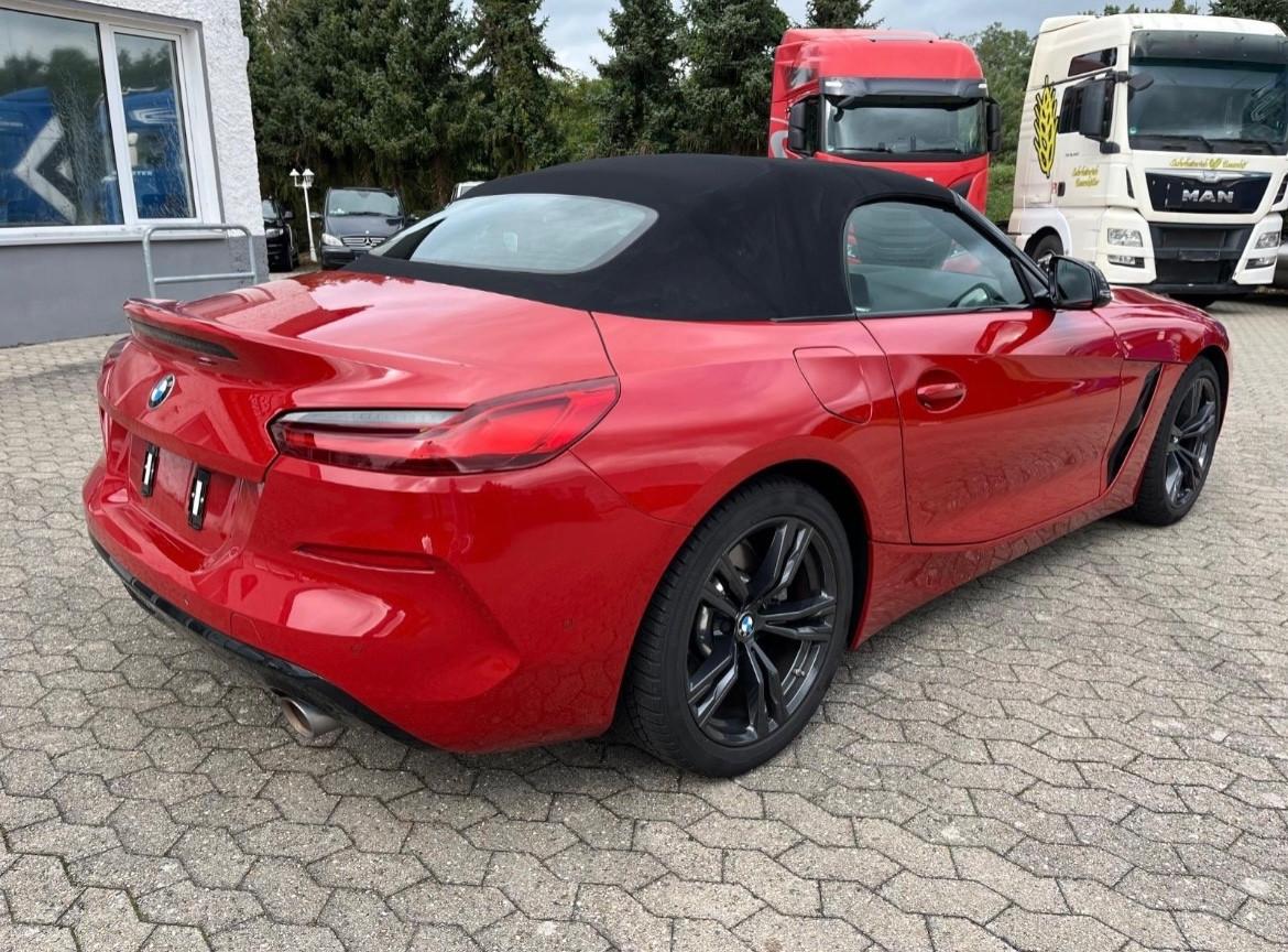 BMW Z4 Roadster sDrive 20i Sport Line