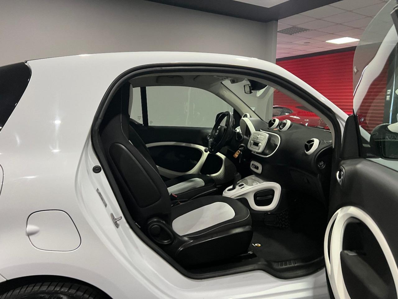 smart forTwo 90 0.9 Turbo twinamic Passion