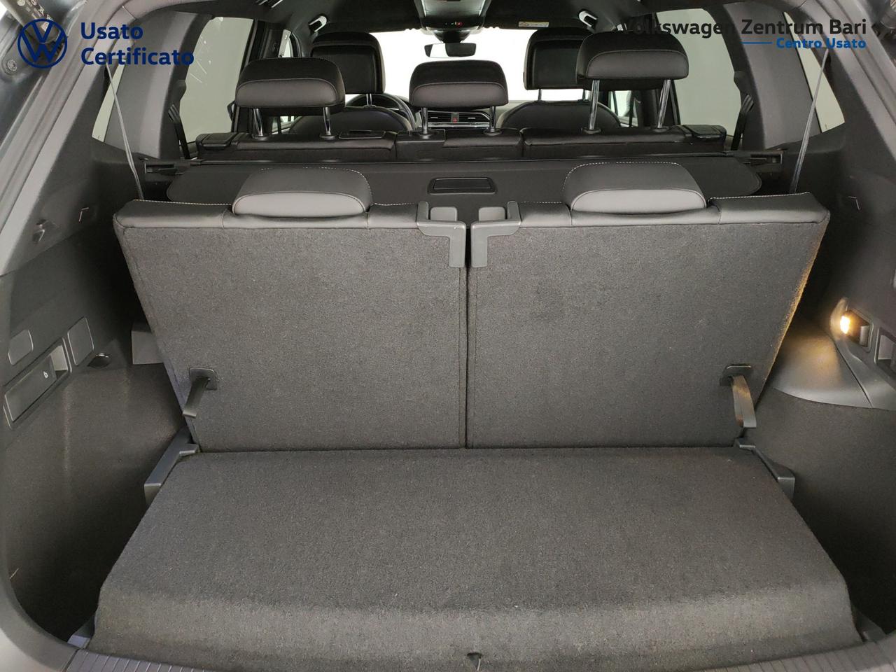Volkswagen Tiguan allspace 2.0 tdi r-line 4motion 200cv 7p.ti dsg