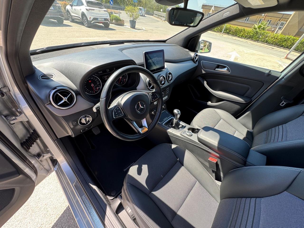 Mercedes-benz B 200 d Sport